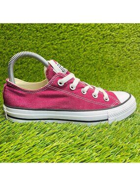 Converse Chuck Taylor All Star Low Womens Size 6 Red Walking Shoes Sneakers